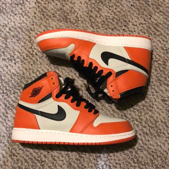 reverse shattered backboard 1s gs
